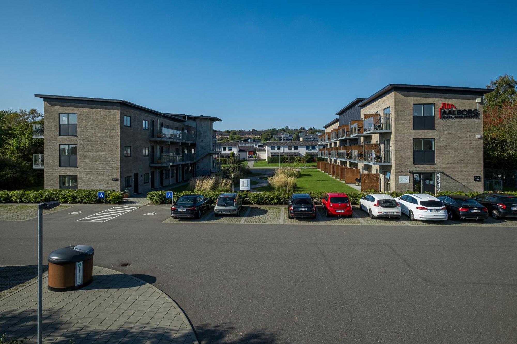 Aalborg Hotel Apartments Exterior foto